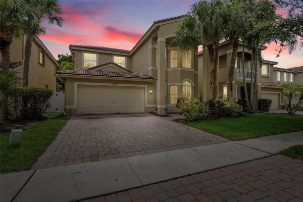 Hypoluxo Haverhill, 5056 Sancerre Cir, Lake Worth Beach, Florida 33463, image 1