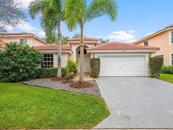 Sunset Pointe, 12119 Sunset Point Cir, Wellington, Florida 33414, image 1
