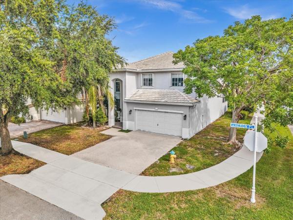 Sandpiper Landing, 5040 Heron Pl, Coconut Creek, Florida 33073, image 1