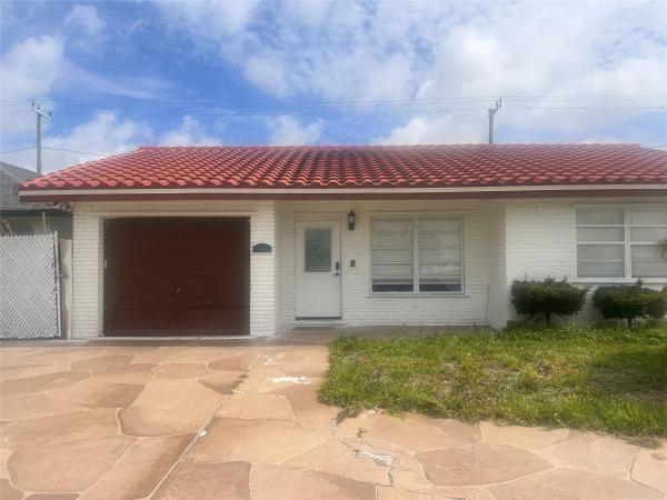 North Pompano Beach, 1741 NE 39th St, Pompano Beach, Florida 33064, image 1