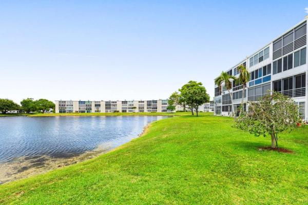 Harwood, 1084 Harwood F, Deerfield Beach, Florida 33442, image 1