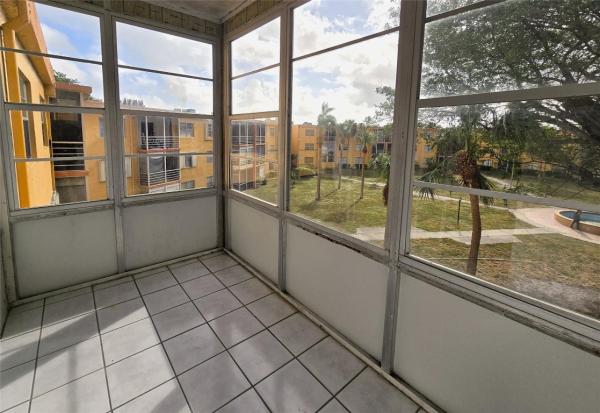 Heritage Circle, 4334 NW 9th Ave #9-3A, Deerfield Beach, Florida 33064, image 1