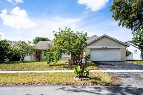Comrock, 5449 NW 56th Ct, Tamarac, Florida 33319, image 1