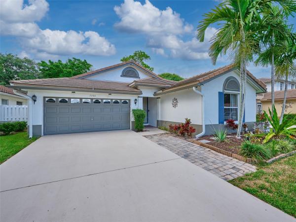 Lawrence Oaks, 7793 Manor Forest Ln, Boynton Beach, Florida 33436, image 1