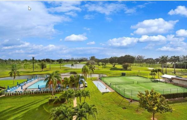 Hollybrook Golf & Tennis Club, 9923 S Hollybrook Lake Dr #105, Pembroke Pines, Florida 33025, image 1