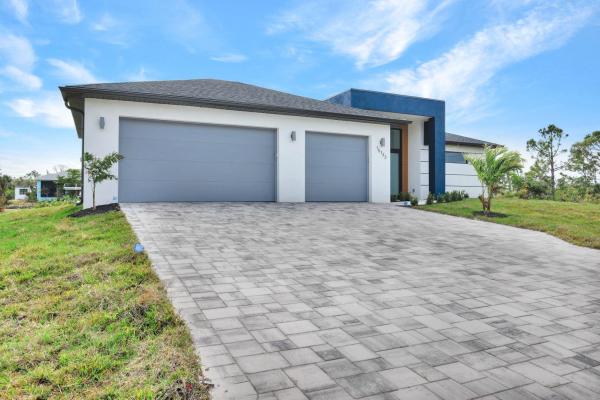 15133 Amsterdam, Port Charlotte, Florida 33981, image 1