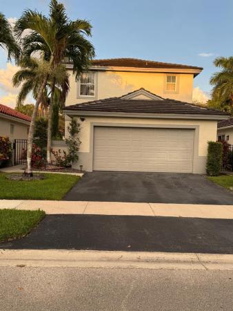 Lakes Of Newport, 288 NW 74th Way, Plantation, Florida 33317, image 1