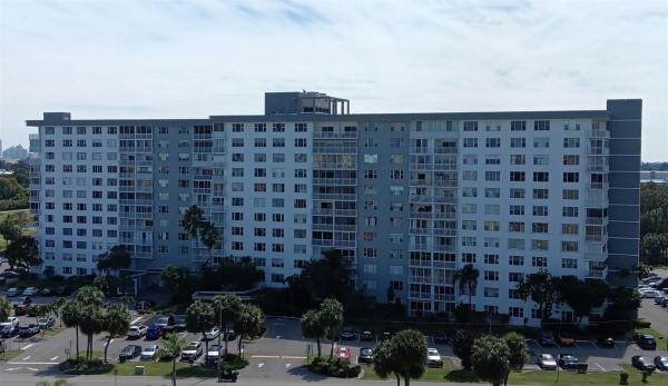 Hillcrest, 3800 Hillcrest Dr #722, Hollywood, Florida 33021, image 1
