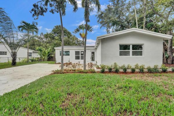 Palm Lane Villa, 3721 N 66th Ave, Hollywood, Florida 33024, image 1