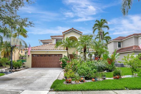 Embassy Place At Embassy Lakes, 2811 Montevideo Ave, Hollywood, Florida 33026, image 1
