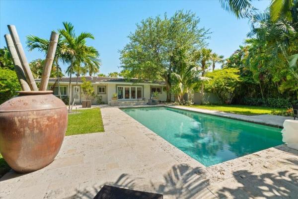 Harbor Beach, 1635 Seabreeze Blvd, Fort Lauderdale, Florida 33316, image 1