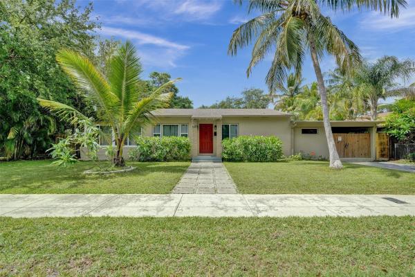 Central Oakland Park, 618 NE 35th St, Oakland Park, Florida 33334, image 1