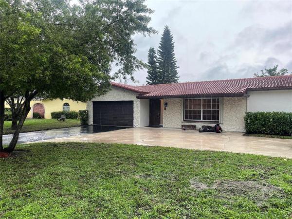 Chevy Chase, 4270 107th Ave, Coral Springs, Florida 33065, image 1