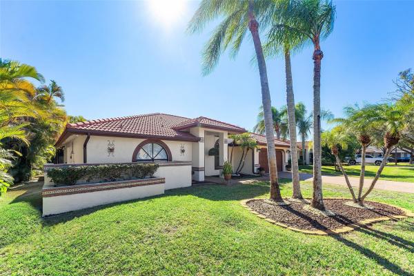 West Glen, 11848 NW 2nd Ct, Coral Springs, Florida 33071, image 2