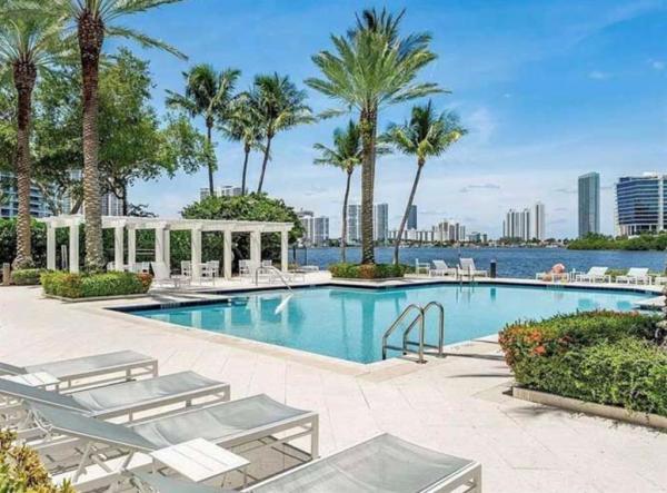 Village By The Bay, 3205 NE 184th St #9304, Aventura, Florida 33160, image 1