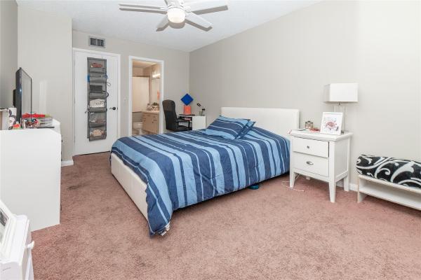 Wellesley At Boynton Beach, 6102 Wheatley Ct, Boynton Beach, Florida 33436, image 3
