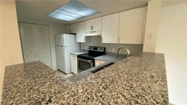 Evergreen Lakes, 5045 Wiles Rd #205, Coconut Creek, Florida 33073, image 1