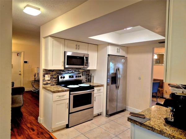 Paradise Gardens 3, 1390 NW 70th Ln, Margate, Florida 33063, image 3