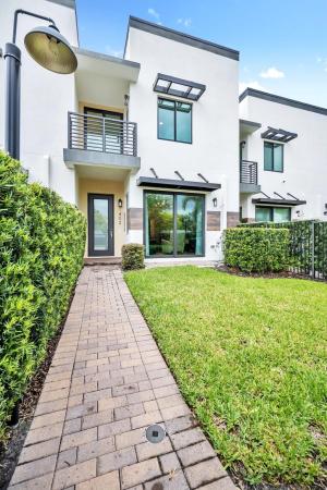 14 South, 1402 SW 4th Ave #1402, Fort Lauderdale, Florida 33315, image 1