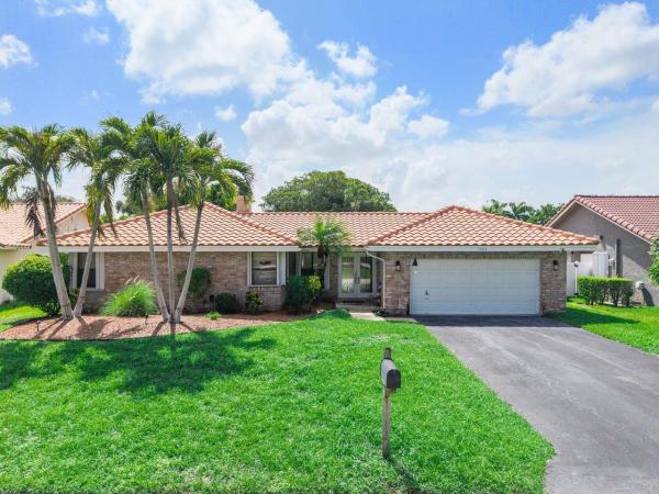 Hidden Hammocks & Oakbrook, 5064 NW 66th Ln, Coral Springs, Florida 33067, image 1