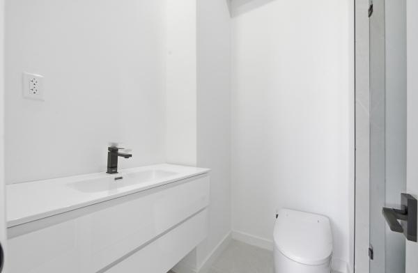 Placido Place, 40 NE 16th Pl, Fort Lauderdale, Florida 33305, image 2
