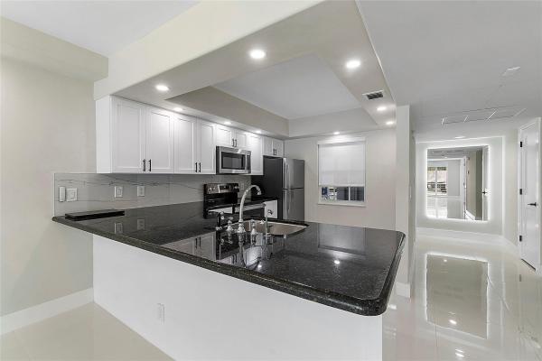 Oaks Lane At Palm-Aire, 605 Oaks Dr #210, Pompano Beach, Florida 33069, image 1