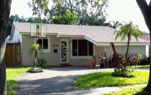 Driftwood Plaza, 6531 Harding St, Hollywood, Florida 33024, image 1
