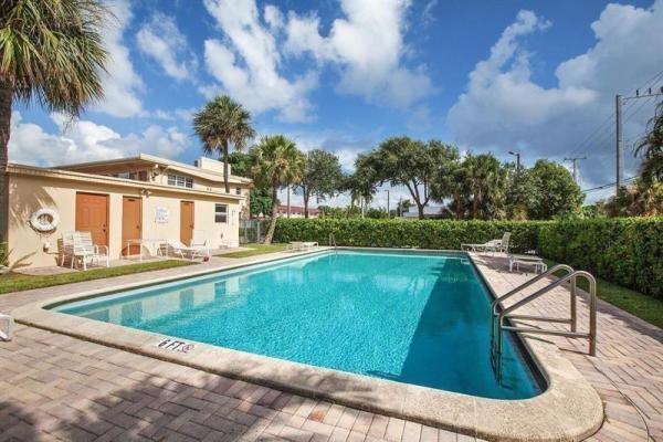 Fairfield Apartments, 2309 S Federal Hwy #18, Boynton Beach, Florida 33435, image 1