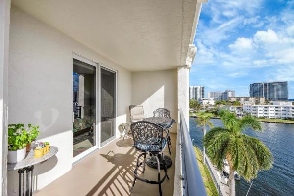 The Pointe Pompano Beach, 2880 NE 14th Street Cswy #608, Pompano Beach, Florida 33062, image 1