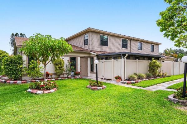 The Towns Of Lakeside Green, 4435 Willow Pond Rd #B, West Palm Beach, Florida 33417, image 1