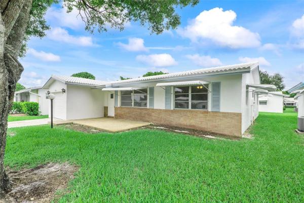 Lauderdale West, 8961 NW 12th St, Plantation, Florida 33322, image 1