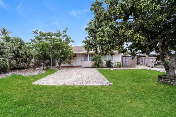 Meadow Park, 2903 Apalachee Rd, West Palm Beach, Florida 33406, image 1