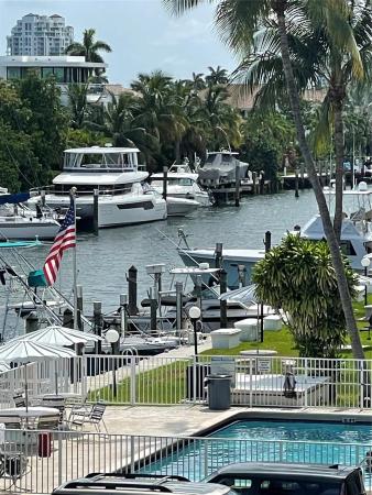 Cromwell West, 1731 SE 15th St #302, Fort Lauderdale, Florida 33316, image 1