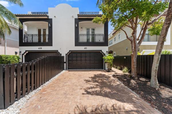 Croissant Park River, 610 SW 10th St #610, Fort Lauderdale, Florida 33315, image 1