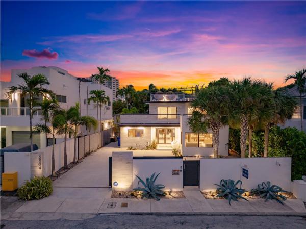 Las Olas By The Sea, 3304 NE 15th Ct, Fort Lauderdale, Florida 33304, image 1