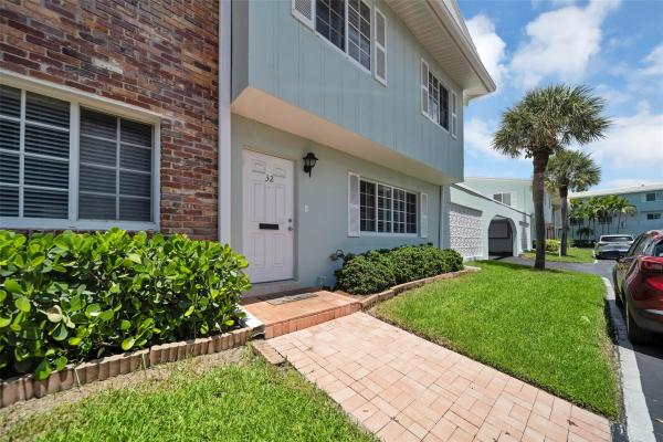 Sea Ranch Villas, 5400 N Ocean Blvd #32, Lauderdale By The Sea, Florida 33308, image 1