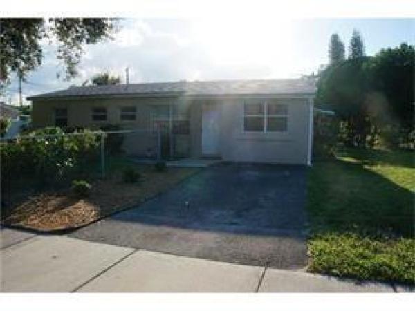 Collier Estates, 550 NE 61st St, Oakland Park, Florida 33334, image 1