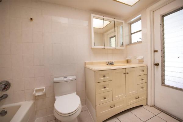 Mirror Lake Estates, 7441 NW 13th St, Plantation, Florida 33313, image 1