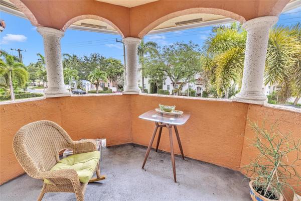 City View At Victoria Park, 913 NE 17th Way, Fort Lauderdale, Florida 33304, image 3
