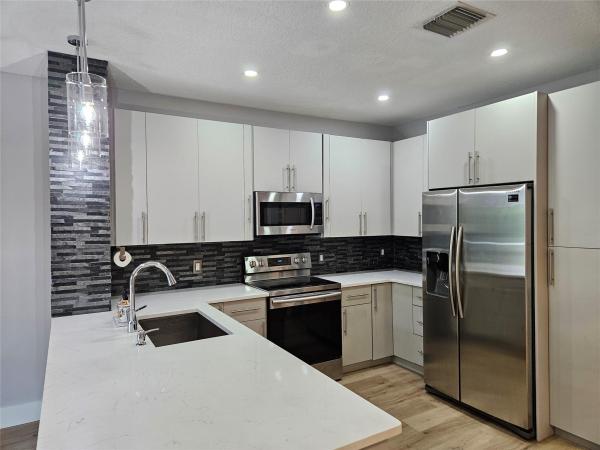 Melrose Verona Lakes, 9749 Porta Leona Ln, Boynton Beach, Florida 33472, image 1