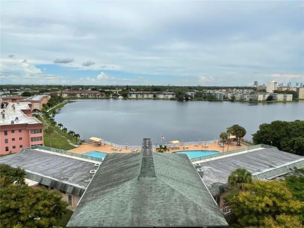 1401 NE Miami Gardens Dr 988, Miami, Florida 33179, image 1