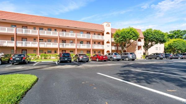 Sunrise Lakes 3, 9581 Sunrise Lakes Blvd #309, Sunrise, Florida 33322, image 1