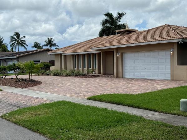 Sala Del Mar, 5921 SW 17th Ct #59212, Plantation, Florida 33317, image 1