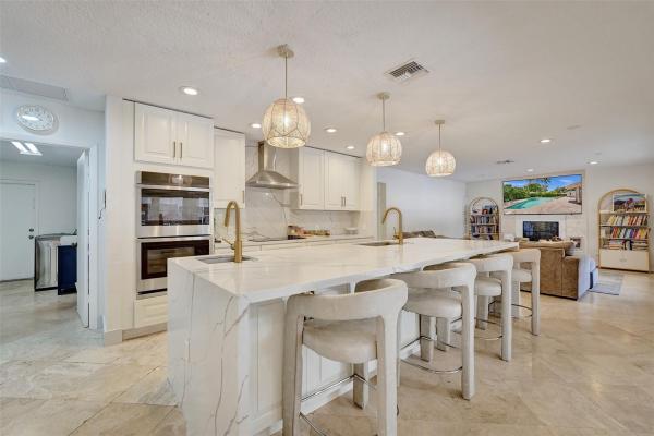 Lakes Of Emerald Hills, 3401 N 31st Ter, Hollywood, Florida 33021, image 1