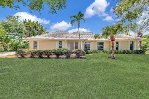 Coral Springs Country Club, 2730 NW 105th Ter, Coral Springs, Florida 33065, image 1