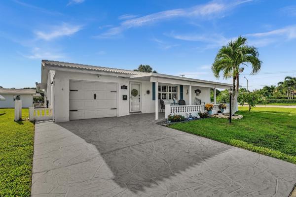 Palm Beach Leisureville, 2204 Campanelli Blvd, Boynton Beach, Florida 33426, image 1