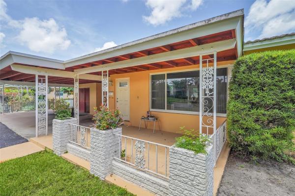 Plantation Park, 202 SW 53rd Ave, Plantation, Florida 33317, image 2