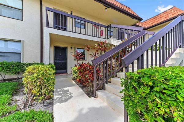 Lucerne Lakes Golf Colony, 7118 Golf Colony Ct #103, Lake Worth Beach, Florida 33467, image 1