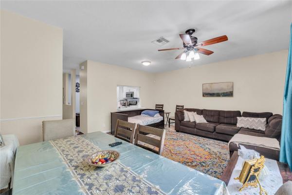 Pine Bay, 8933 NW 54th St, Sunrise, Florida 33351, image 2