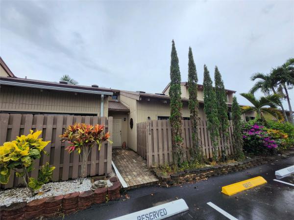 The Escape At Arrowhead, 2156 SW 82nd Ave #2156, Davie, Florida 33324, image 1